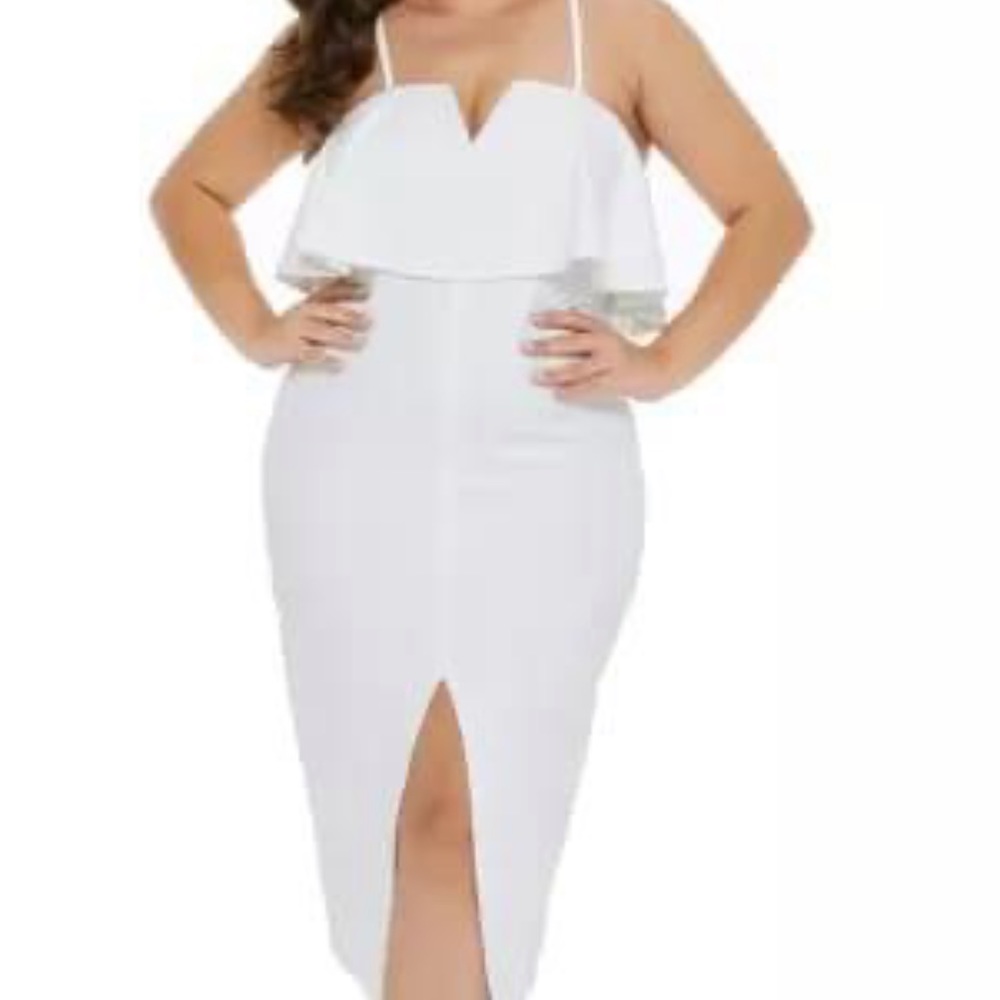 Women’s Plus Size White V Neck Dress